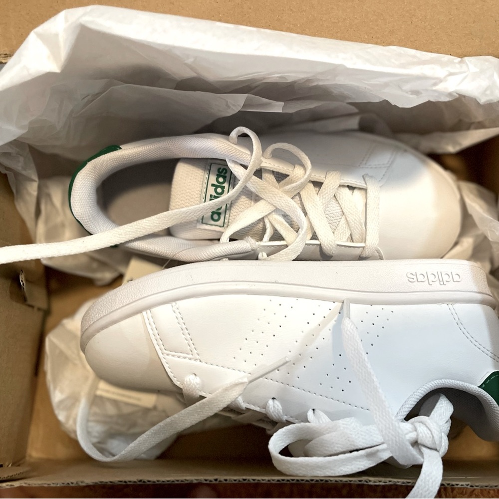 Kids adidas size 13